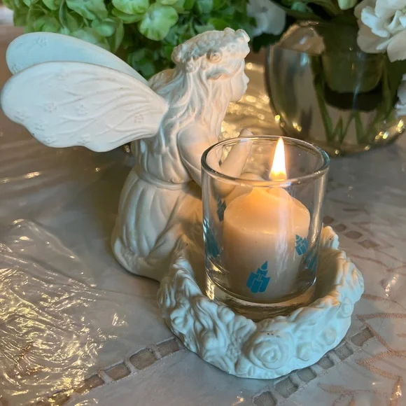 Partylite Retired Vintage White Angelic Figurine Candle Holder - Picture 2 of 5